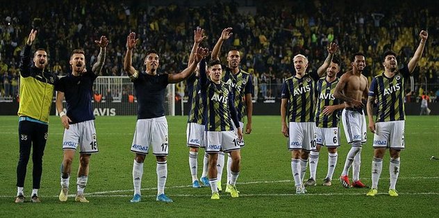 Süper Lig ve Türkiye Kupası'na Fenerbahçe damgası! İşte şampiyonluk oranları