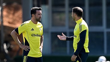 Gönül kulüpte kalıyor