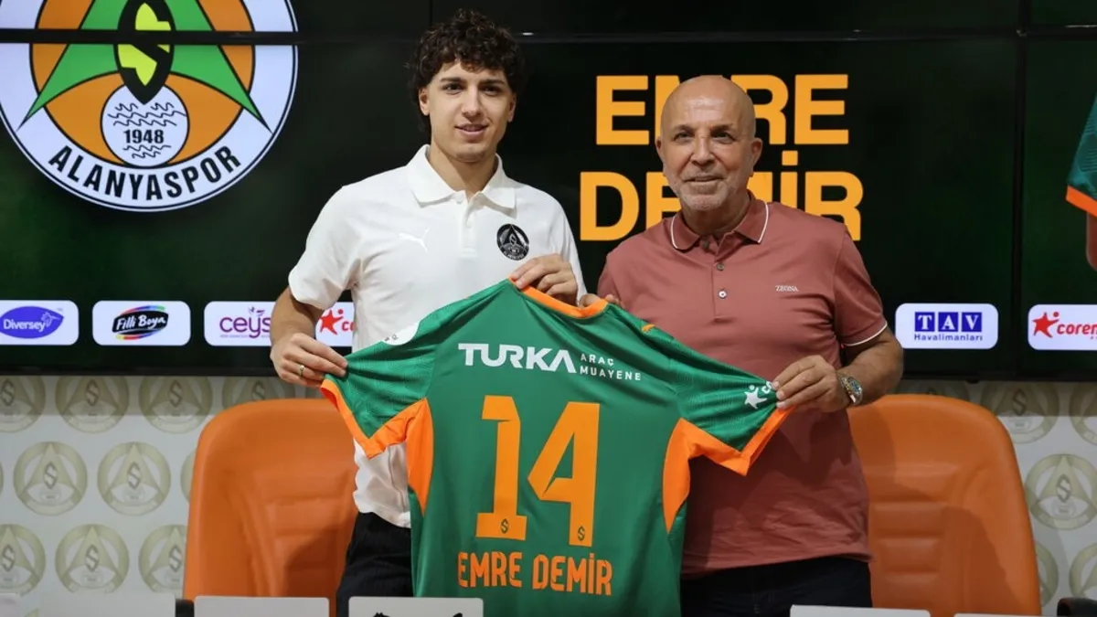 Emre Demir Alanya'da