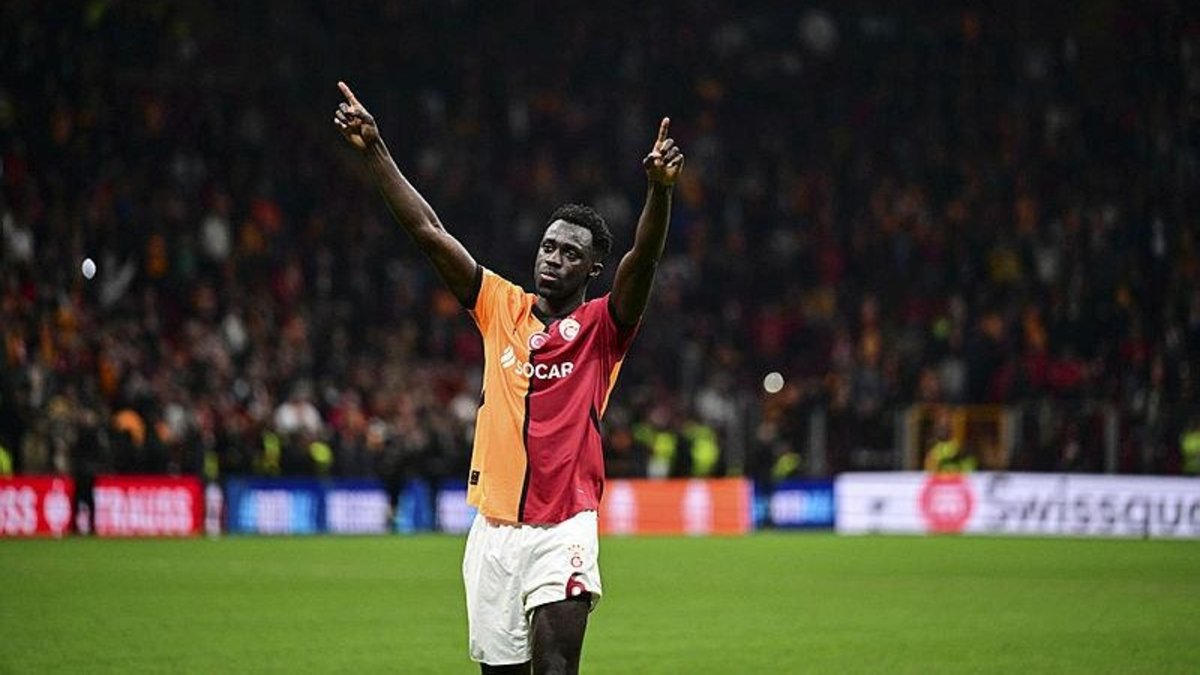 Yıldızlar mercek altında