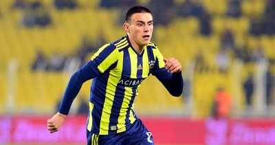 Eljif Elmas Fenerbahce Cagliari Macindaki Asistiyle Sosyal Medyanin Ilgi Odagi Oldu Son Dakika Fenerbahce Haberleri Fotograflari Fotomac