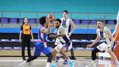 Anadolu Efes'e Afyon şoku