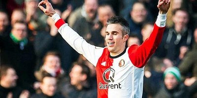 Van Persie Feyenoord'da küllerinden doğdu!