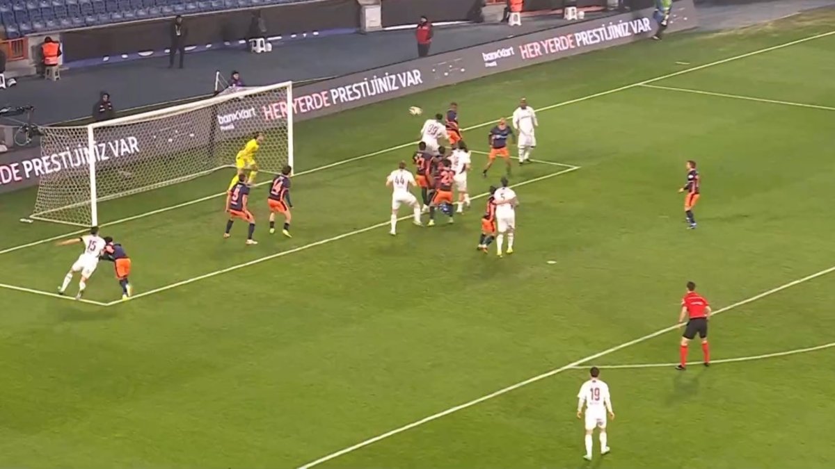 Trabzonspor Başakkent'de gol perdesini Felipe Augusto ile açtı!