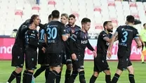 Derbileri çok seviyor