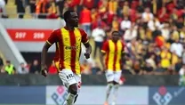 Dennis’e Alman kancası
