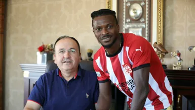 Sivasspor’da Kayode müjdesi! Lisansı çıktı