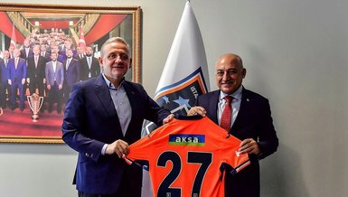 Mehmet Büyükekşi'den Başakşehir'e ziyaret