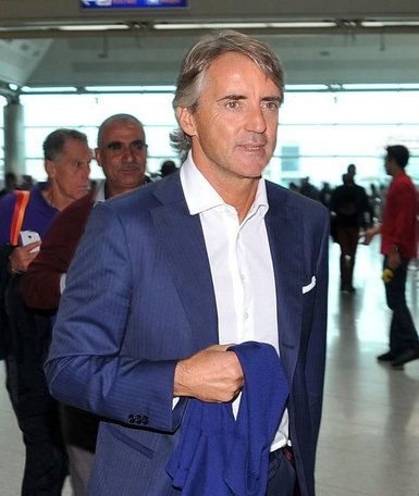 Mancini geldi, Twitter yıkıldı