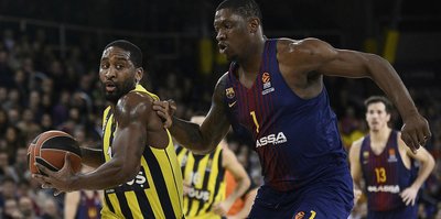 Fenerbahçe, Barcelona'yı dağıttı