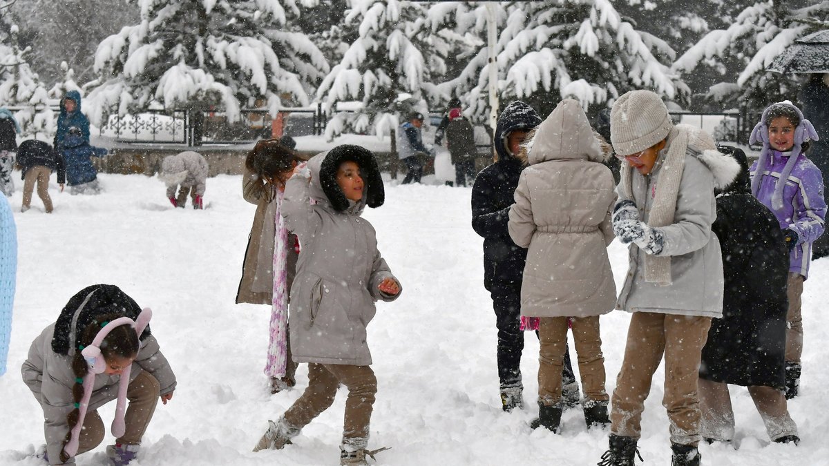 SON DAKİKA: Sivas’ta okullar tatil mi, eğitim olacak mı?
