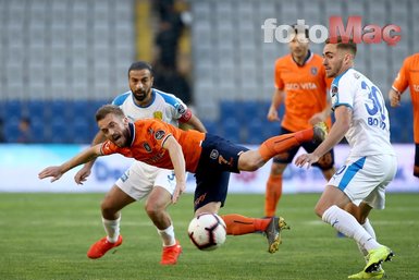 Başakşehir - Ankaragücü maçından kareler...