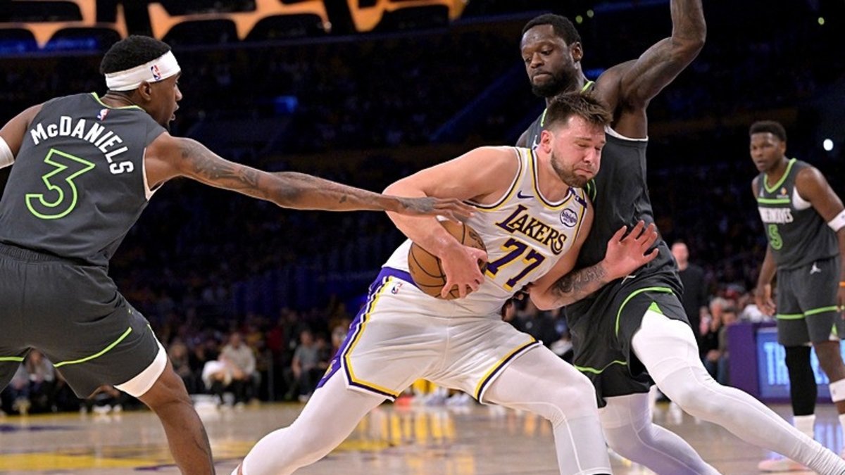 Luka Doncic'li Los Angeles Lakers seriyi 1-1 getirdi! Luka Doncic'li Los Angeles Lakers seriyi 1-1 getirdi!
