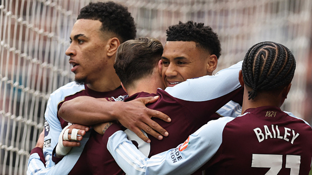 Aston Villa galibiyeti hatırladı!