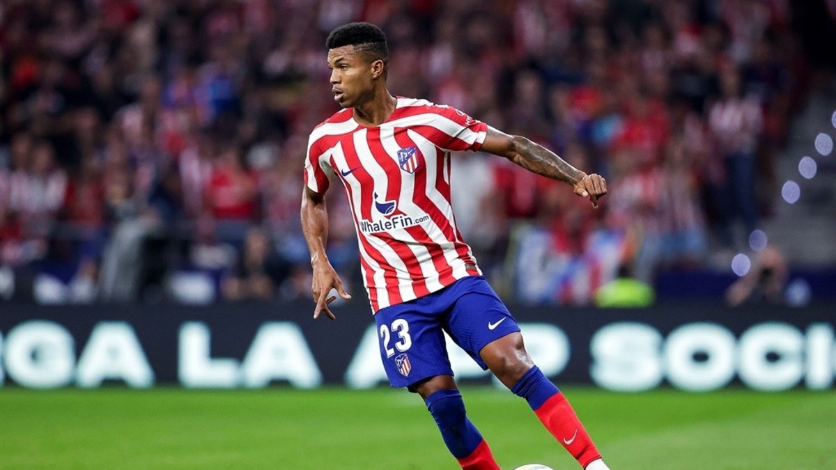 TRANSFER HABERİ | Trabzonspor'un sol beki Atletico Madrid'den: Reinildo Mandava! TRANSFER HABERİ | Trabzonspor'un sol beki Atletico Madrid'den: Reinildo Mandava!
