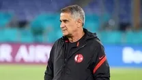 Şenol Güneş tribünde!