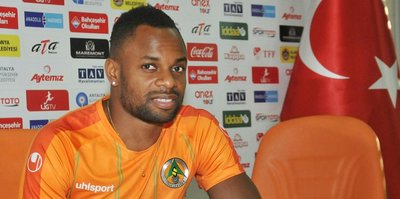 Alanyaspor Mbilla'yı kadrosuna kattı