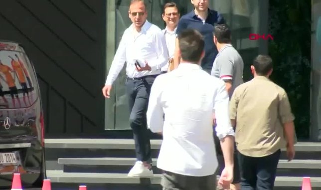 Abdullah Avcı Başakşehir kulüp binasından ayrıldı