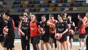 Potanın Perileri parkede
