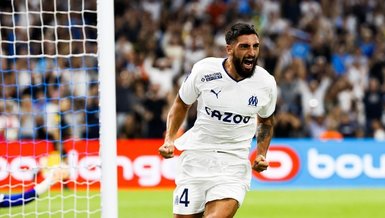 Gigot ilk kez yakın