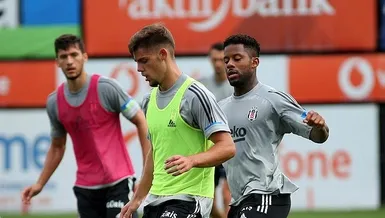 Kara Kartal taktik çalışıyor