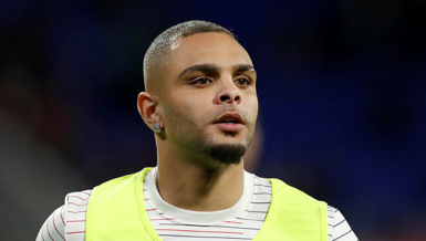 Gorusmeler Suruyor Galatasaray A Yildiz Sol Bek Son Dakika Galatasaray Haberleri Fotomac