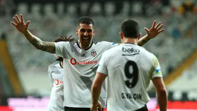 Enzo Roco feshediliyor