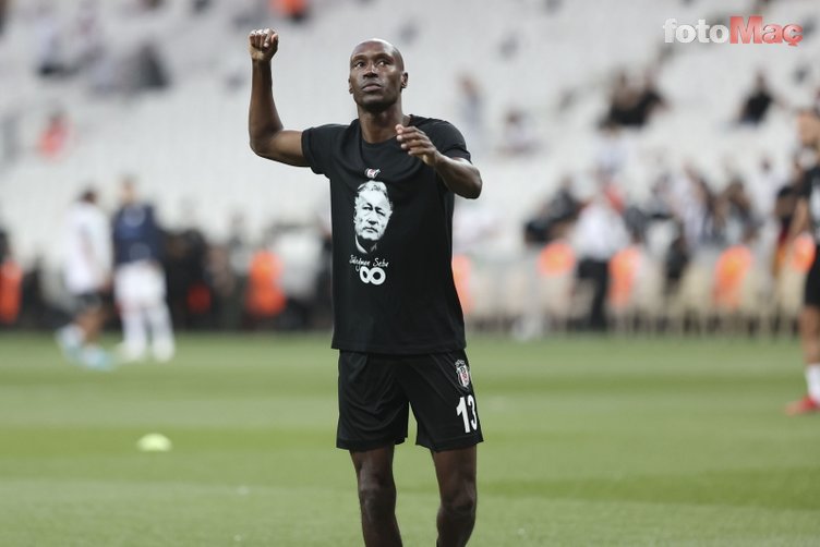 BEŞİKTAŞ TRANSFER HABERİ: PSV Atiba Hutchinson transferini bitiriyor!