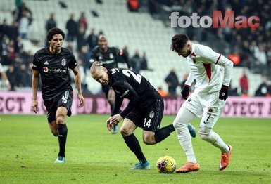 Rıdvan Dilmen’den flaş yorum! Beşiktaş taraftarı tarihe geçti