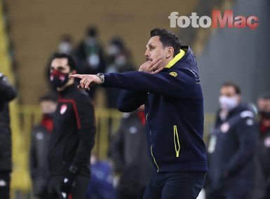 Son dakika spor haberi: Fenerbahçe-Antalyaspor maçında Erol Bulut çılgına döndü! İşte kare kare o anlar...