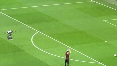 Kadıköy’de Altay Bayındır’a sevgi seli!