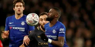 Chelsea 3 golle tur atladı