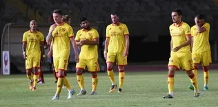 Göztepe’de 11 şekilleniyor
