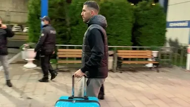 Yunan yıldızı alıp şehre geldi