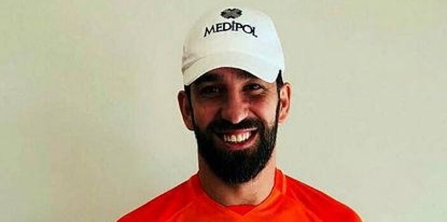 Arda Turan formayı giydi: İşte ilk fotoğraflar...