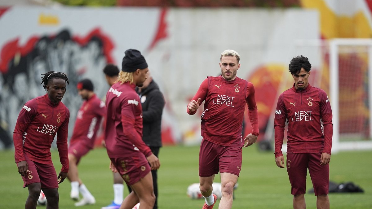 Galatasaray'da Samsunspor maçı hazırlıkları sürdü