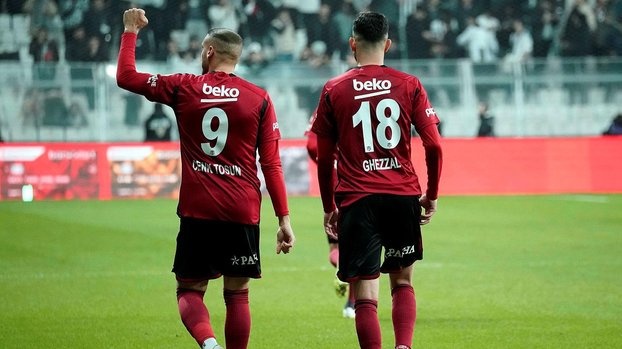 Beşiktaş'ta 3. gol! Cenk Tosun yine sahnede