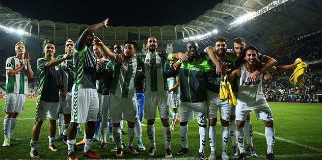 Konyaspor, Vitoria deplasmanında