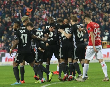 Şenol Güneş’in Kagawa planı! İşte yeni 11