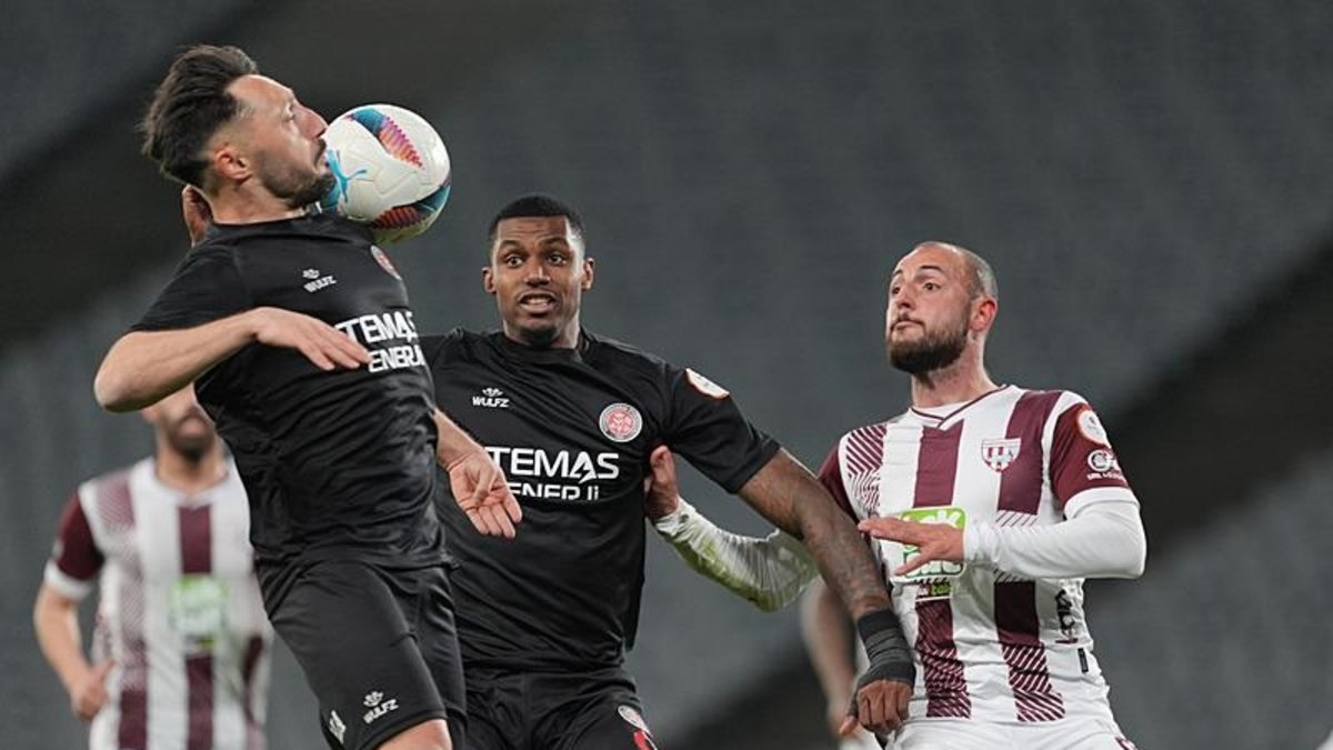 Solwie Energy Fatih Karagümrük 1-2 Teksüt Bandırmaspor (MAÇ SONUCU ÖZET) Solwie Energy Fatih Karagümrük 1-2 Teksüt Bandırmaspor (MAÇ SONUCU ÖZET)