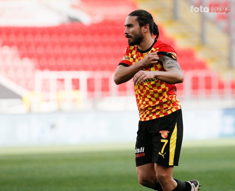 GALATASARAY TRANSFER HABERLERİ - Galatasaray'dan Halil Akbunar hamlesi!