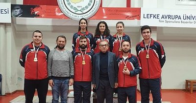 GAÜ’den çifte şampiyonluk