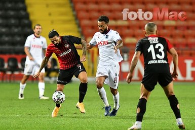 Usta yazardan flaş sözler! Hakemler Trabzonspor’dan intikamını alıyor