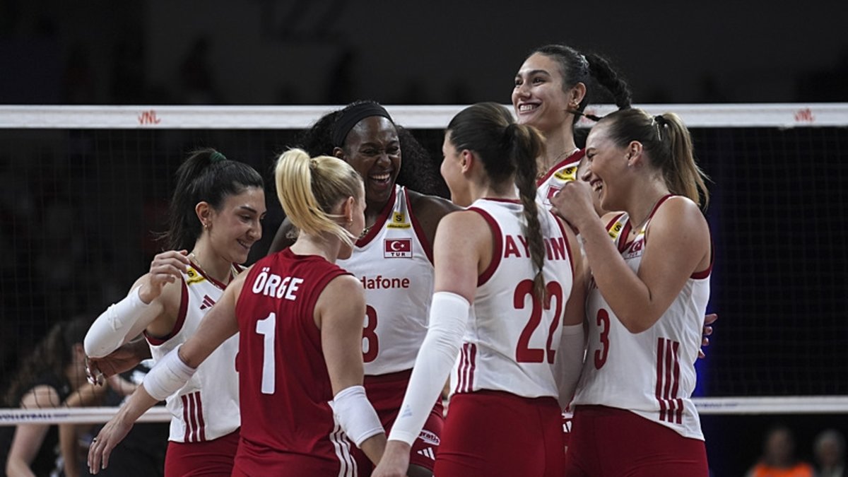 A Milli Kadın Voleybol Takımımız Belçika'yı mağlup etti!
