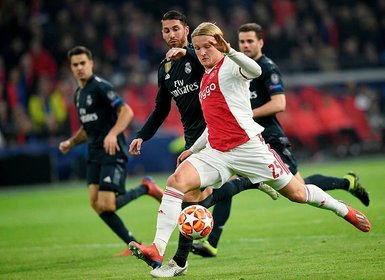 Şampiyonlar Ligi’nde Ajax - Real Madrid maçı tarihe geçti!