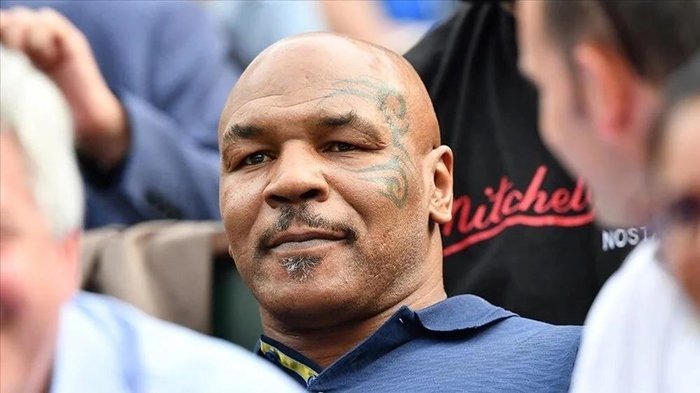 mike-tyson-kimdir-kac-yasinda-boyu-kilosu-kac-boksor-mike-tyson-kariyeri-1731653941538.jpeg