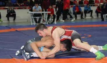 Yıldız Serbest Güreş Şampiyonası başladı