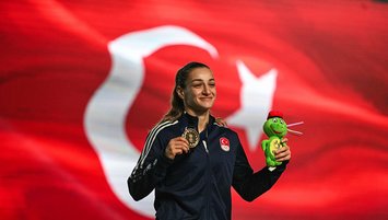 Altın yumruklar
