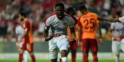 Eto'o Aslan oluyor