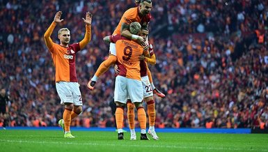 Galatasaray'dan şampiyonluk paylaşımı!